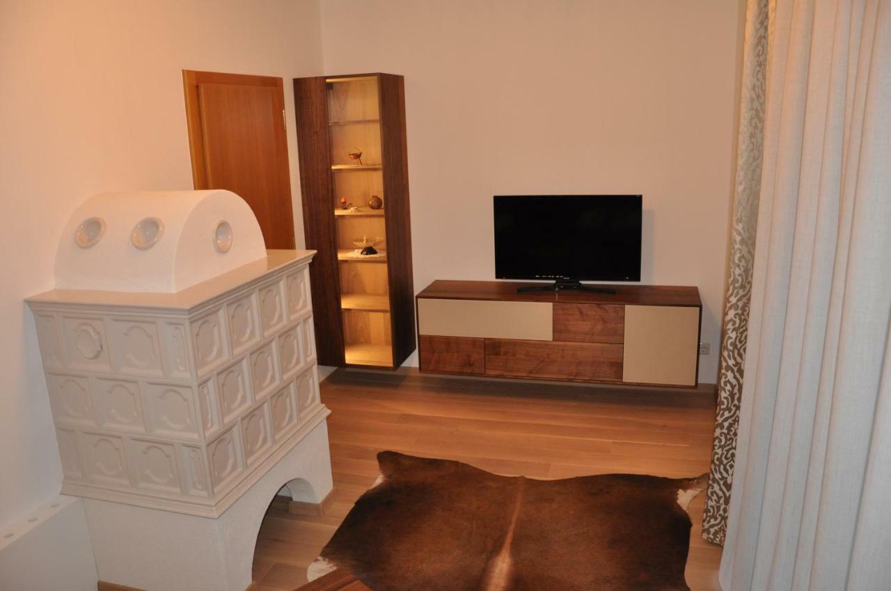 Gaestehaus Pfuss Caldaro Εξωτερικό φωτογραφία