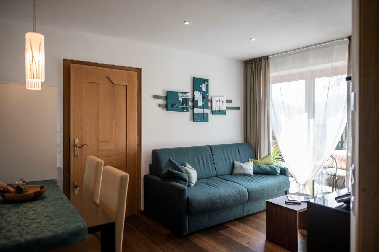 Gaestehaus Pfuss Caldaro Εξωτερικό φωτογραφία