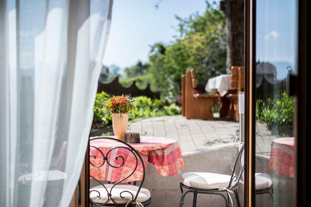 Gaestehaus Pfuss Caldaro Εξωτερικό φωτογραφία